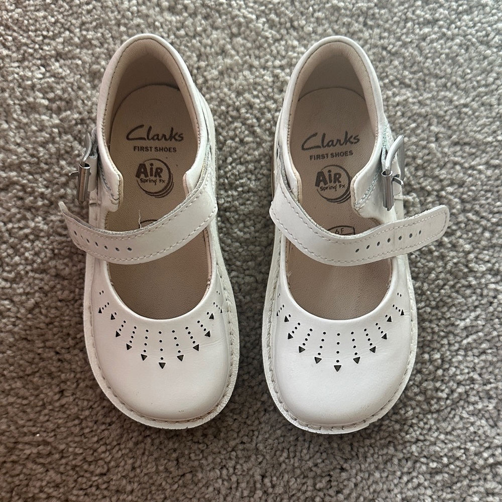 Clarks Kids White Mary Jane Dress Shoes